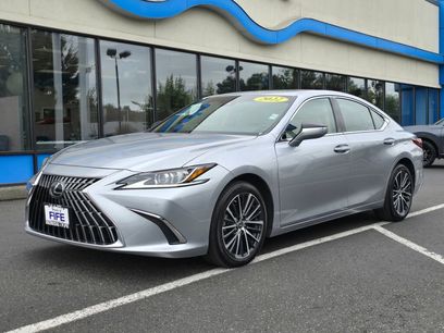 Used 2022 Lexus ES 250 w/ Premium Package