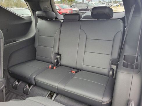 Used 2025 Chevrolet Traverse High Country w/ LPO, Floor Liner Package image 34