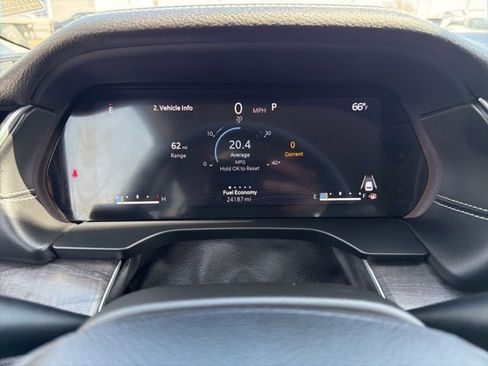 Used 2023 Jeep Grand Cherokee L Limited image 23