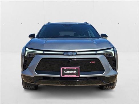 Used 2024 Chevrolet Blazer EV RS image 2