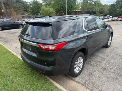 Used 2019 Chevrolet Traverse LT AWD/4WD image 9