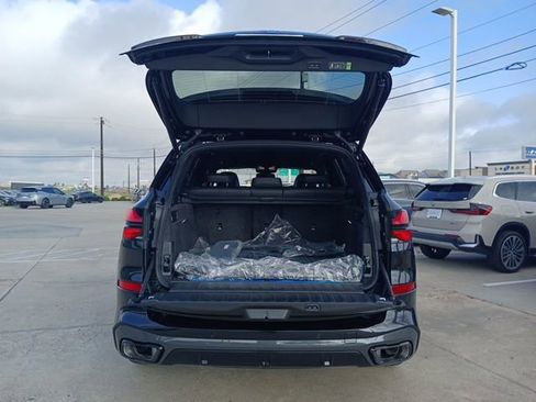 New 2026 BMW X5 xDrive50e AWD/4WD image 10