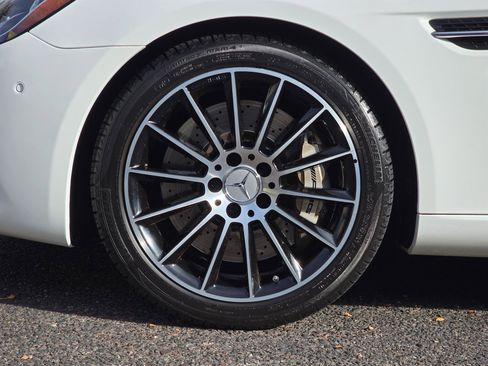 Used 2017 Mercedes-Benz SLC 43 AMG image 37