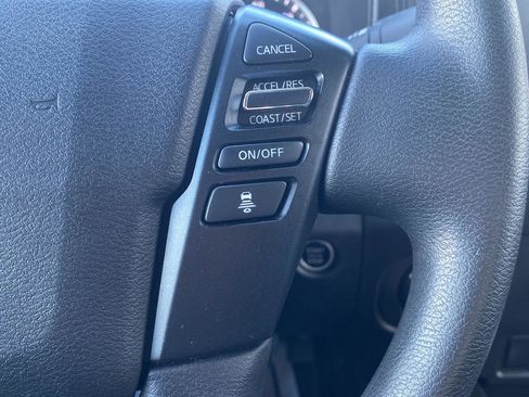 Used 2024 Nissan Frontier S w/ Technology Package image 18