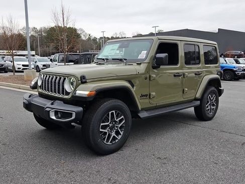 New 2026 Jeep Wrangler Unlimited Sahara AWD/4WD image 3