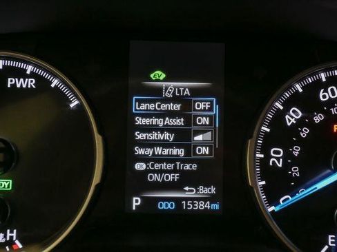 Used 2022 Toyota RAV4 LE image 35