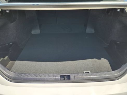 Used 2025 Toyota Camry SE w/ Convenience Package FWD image 33