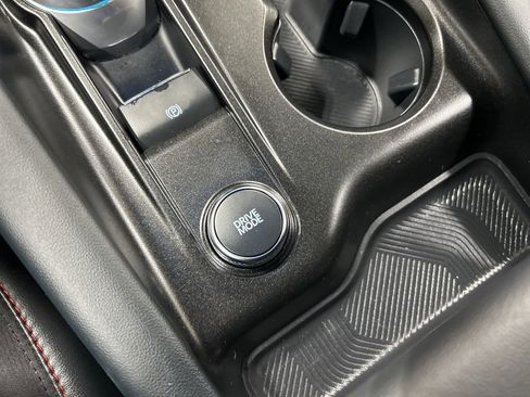 Certified 2025 Ford Explorer ST-Line w/ ST-Line Street Pack image 23