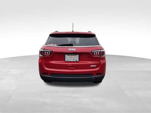 Certified 2018 Jeep Compass Latitude image 15