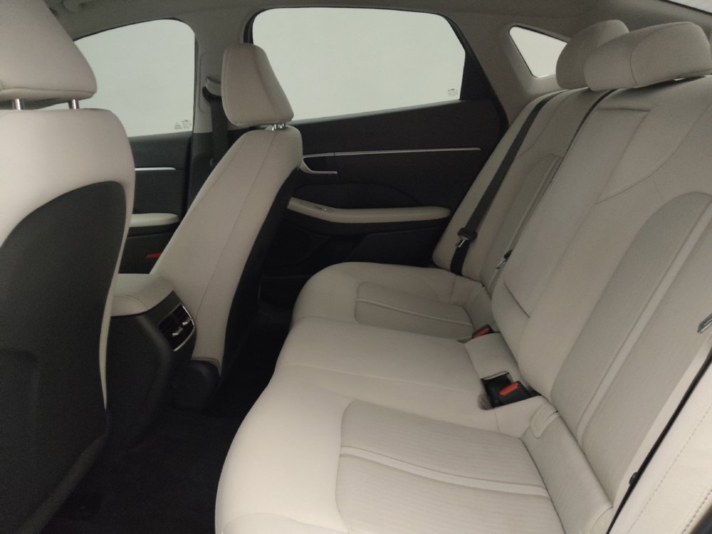 Used 2024 Hyundai Sonata SEL FWD image 18