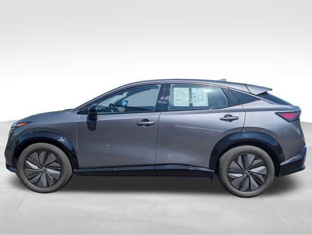Used 2024 Nissan Ariya AWD image 5