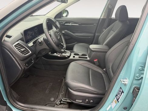Used 2024 Kia Seltos SX AWD/4WD image 11