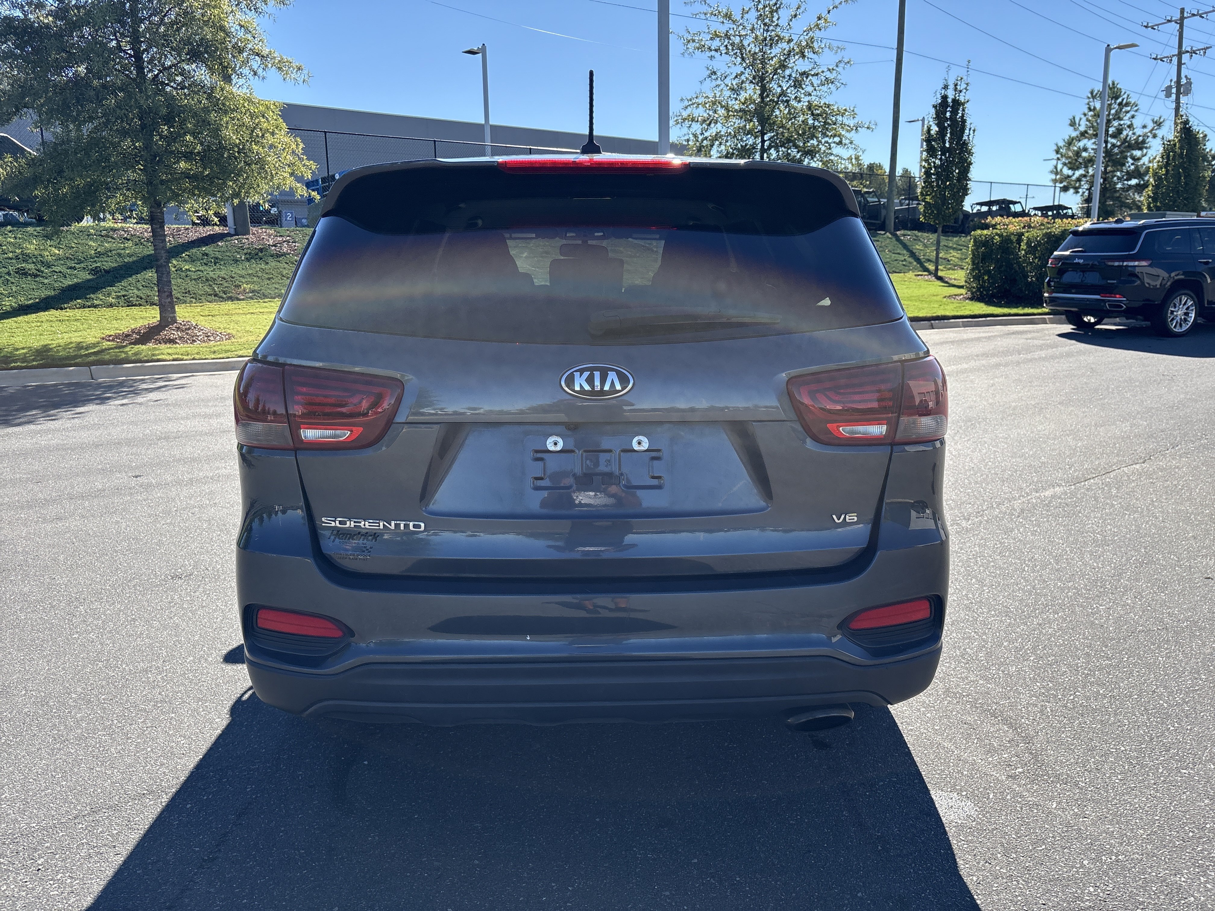 Used 2020 Kia Sorento FWD V6 image 8