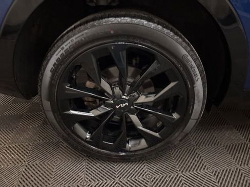 Certified 2023 Kia Sorento SX image 27