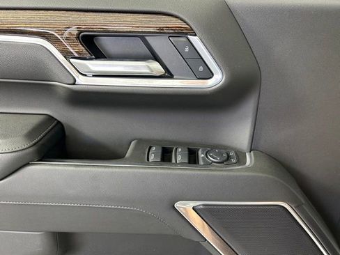 Used 2025 GMC Sierra 1500 Elevation w/ X31 Off-Road Package image 17