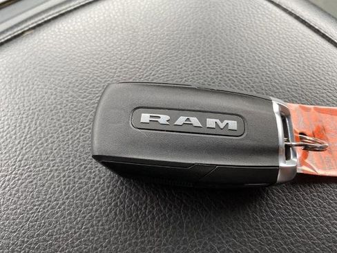 Used 2022 RAM 3500 Tradesman image 38