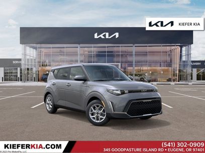 New 2025 Kia Soul LX