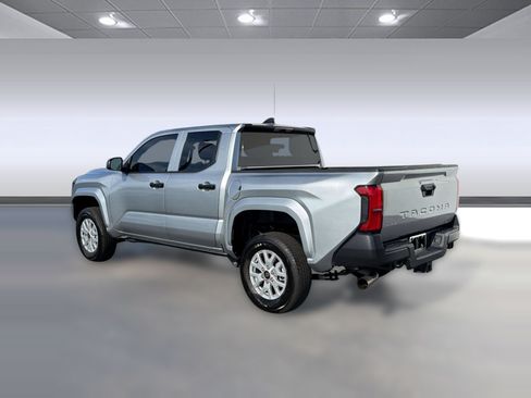 Used 2026 Toyota Tacoma SR RWD image 3