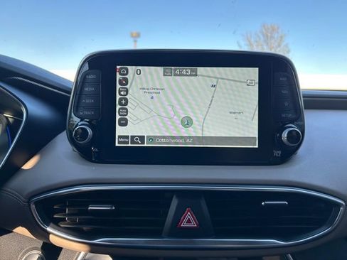 Used 2020 Hyundai Santa Fe Limited image 30