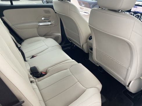 New 2024 Mercedes-Benz EQB 300 EQB 300 image 14