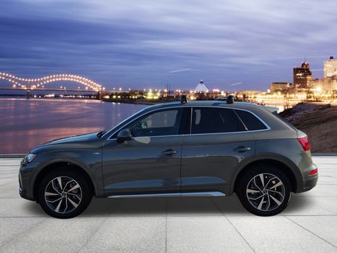 Used 2023 Audi Q5 2.0T Premium Plus image 2