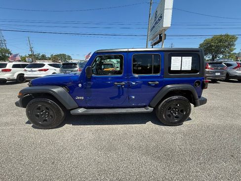 Used 2018 Jeep Wrangler Unlimited Sport S AWD/4WD image 1