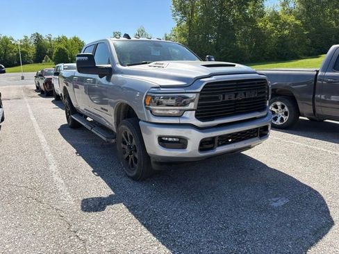 Used 2023 RAM 2500 Laramie w/ Night Edition AWD/4WD image 1