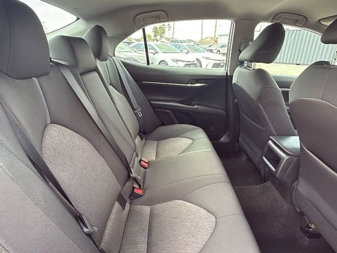 Used 2022 Toyota Camry LE FWD image 28