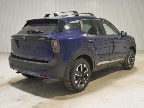 New 2026 Nissan Kicks SV image 5