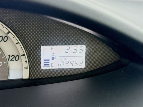 Used 2007 Toyota Yaris Sedan image 4