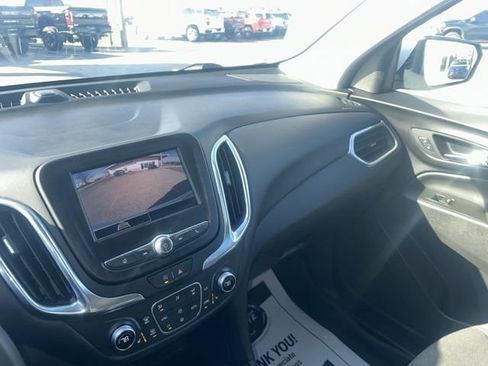 Used 2024 Chevrolet Equinox LT w/ LPO, Floor Liner Package FWD image 28