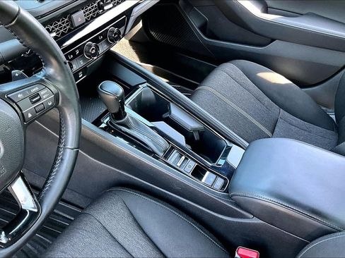Used 2023 Honda Accord Sport image 18
