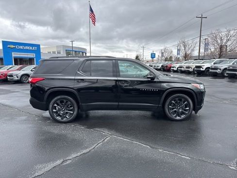 Used 2021 Chevrolet Traverse RS image 8