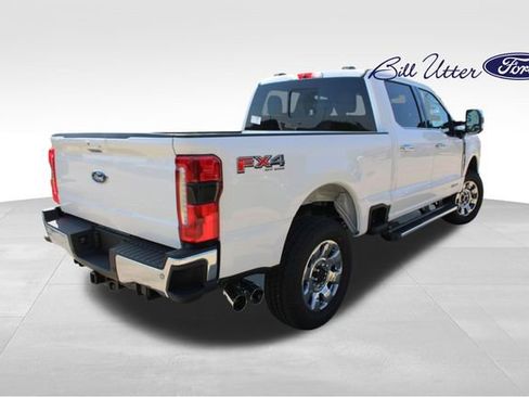 New 2026 Ford F250 Lariat w/ Chrome Package image 3