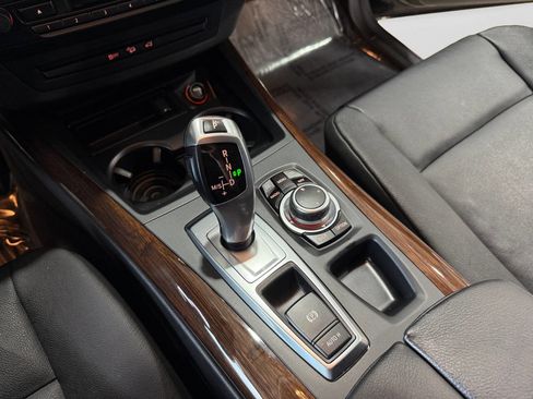Used 2011 BMW X5 xDrive35i image 23