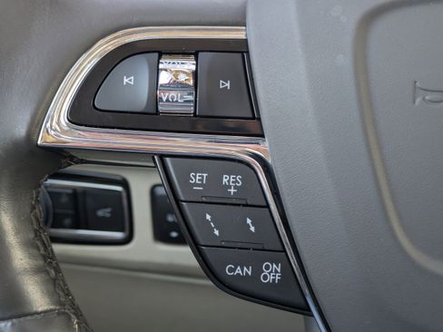 Used 2021 Lincoln Navigator Reserve image 31