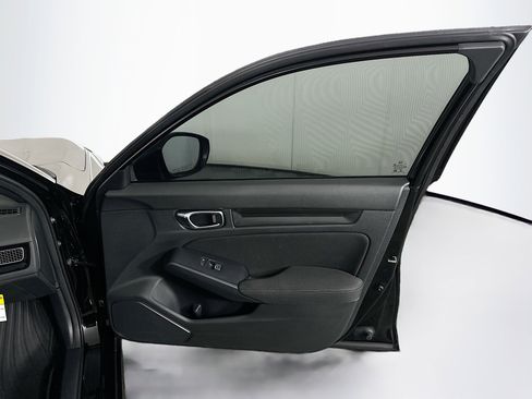 Used 2023 Honda Civic Sport image 29