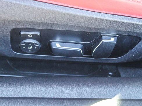 Used 2025 BMW M4 Competition w/ Executive Package image 21