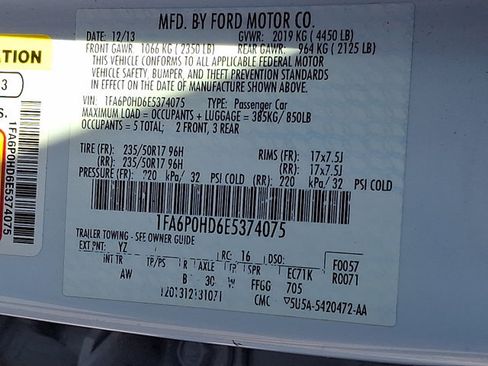 Used 2014 Ford Fusion SE FWD image 27
