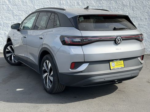 Used 2023 Volkswagen ID.4 Pro AWD/4WD image 6