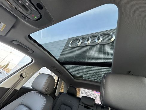 Certified 2023 Audi Q5 2.0T Premium Plus w/ Premium Plus Package image 22