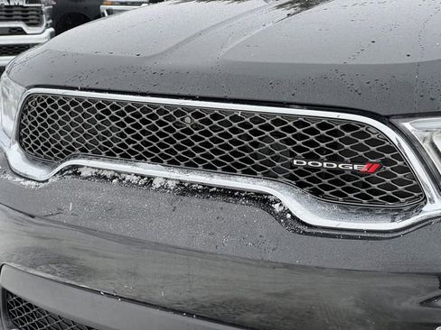 Used 2022 Dodge Durango SXT image 36