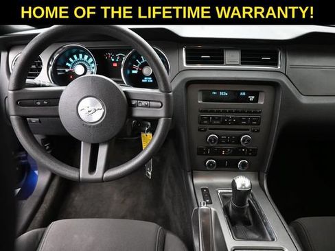 Used 2012 Ford Mustang Coupe RWD image 15