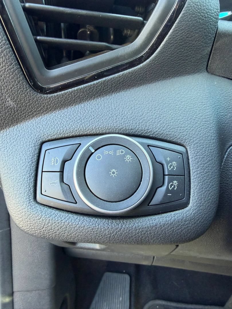 Used 2017 Ford Escape Titanium FWD image 24