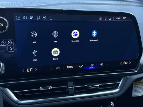 New 2026 Chevrolet Equinox EV LT FWD image 18