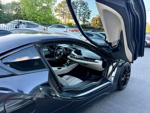 Used 2016 BMW i8 AWD/4WD image 21