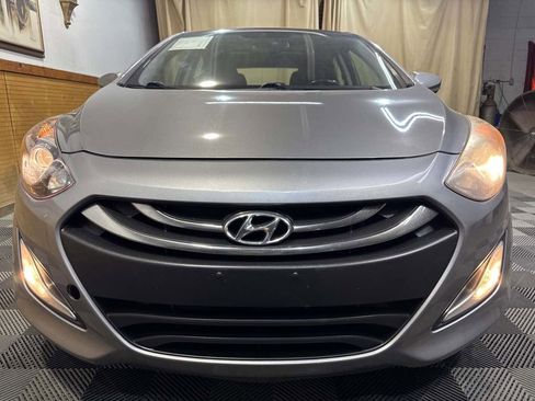 Used 2013 Hyundai Elantra GT w/ Style Pkg image 3