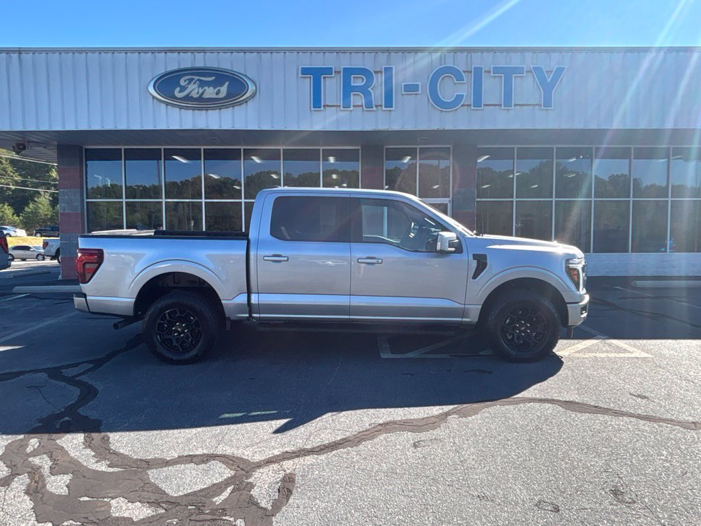 Used 2025 Ford F150 Lariat w/ Bed Utility Package AWD/4WD image 1