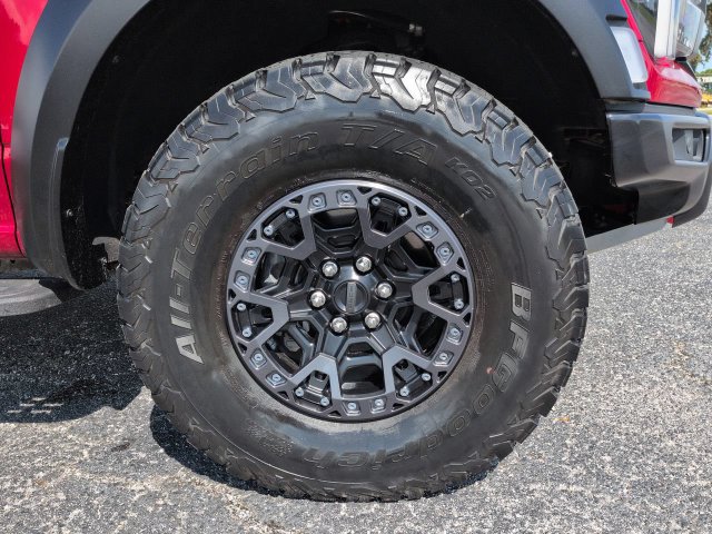 Used 2024 Ford F150 Raptor w/ Equipment Group 803A Raptor R AWD/4WD image 11