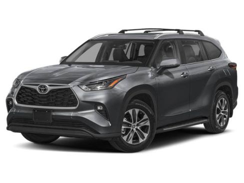 Certified 2024 Toyota Highlander XLE AWD/4WD image 1